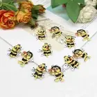 #N24 CRAFT BUTTONS WOODEN CARD MAKING SCRAPBOOKING BUMBLE BEES 3 OPTIONS 6pc