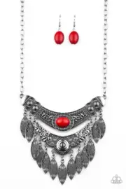 PAPARAZZI ISLAND QUEEN - Red Necklace NEW