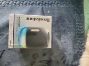 BROOKSTONE Bass Beat Speaker wireless Bluetooth LED Lights Also USB/AUX 5x5x6.3