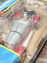 Bburago Mercedes-Benz SSKL Disney Goofy 1/18 Car 10”