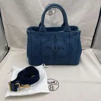 在飛比找Yahoo!奇摩拍賣優惠-＊金選名店＊PRADA＊Prada 藍色牛仔布托特包 pm