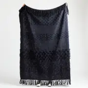 Thira Black Tufted Cotton Throw [HABLTHIRA19DIS]