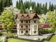 Noch 63407 N Scale Laser-Cut Kit of Romantic Hotel “Schönblick” - NEW