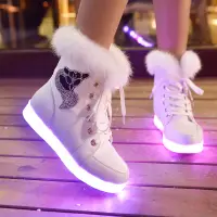 在飛比找蝦皮購物優惠-新款春夏季LED燈閃光燈發光鞋女款板鞋情侶充電抽繩夜光鞋子一