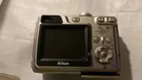 在飛比找Yahoo!奇摩拍賣優惠-二手物品，尼康，Nikon，coolpix 7900，數位相