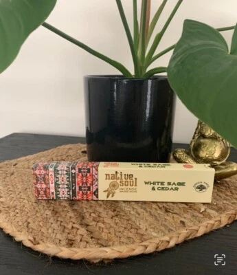 White Sage & Cedar - Smudge Sticks 1 Pack 15gm- Native Soul Incense