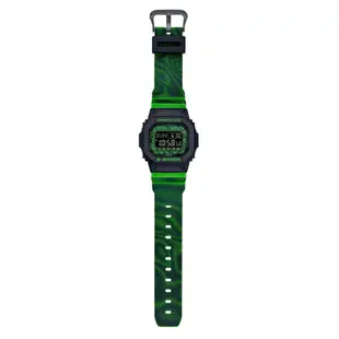 CASIO卡西歐 G-SHOCK 時間扭曲 科幻獨特 摩爾紋路 螢光綠 DW-D5600TD-3_43.2mm