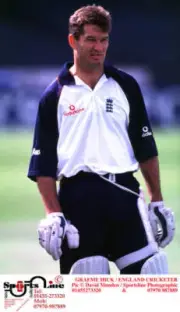 Graeme Hick England Cricketer Old Player Cricket Photo 5