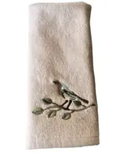 Avanti Fingertip Towel Bird Choir II Embroidered Embellished 11x18 Pink Bathroom