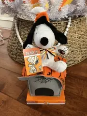 Animated Snoopy Halloween Plush Peanuts 2022 Plays Linus & Lucy Song Dan Dee