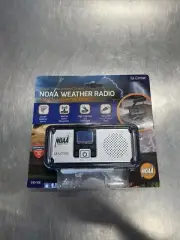 La Crosse 810-106 Dynamo Crank Noaa 7 Channel Emergency Weather Radio