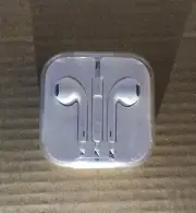 APPLE | NEW Earbuds White Wired - Brand New