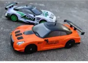 1:24 Scale 2.4g Radio Control Drift Car 4WD RC Mini Race Car Toy Model Kids Gift