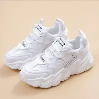 在飛比找Yahoo奇摩購物中心優惠-[韓國KW美鞋館]個性焦點小白鞋復古運動鞋(厚底鞋/慢跑鞋/