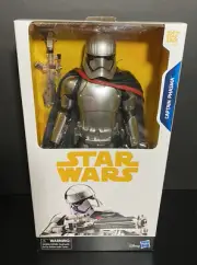 2018 Hasbro Star Wars 12in. Action Figure: CAPTAIN PHASMA (w/ Blaster)