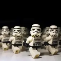 在飛比找蝦皮購物優惠-星球大戰STARWAR風暴兵人仔克隆兵男孩拼裝玩具兵人軍事星