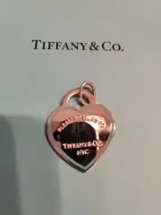 Tiffany & Co. Medium Blue Border Heart Tag Return to Tiffany Charm Silver NEW