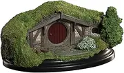 Weta The Hobbit-40 Bagshot Row Statue