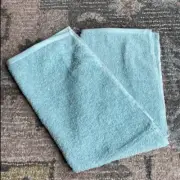 Amazon Basics Bathroom Hand Towel