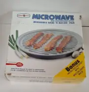 Nordic Ware Compact Micro Go Round Reversible Bake n Bacon Auto Food Rotator