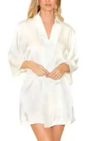 iCollection Womens Satin Robe Size:Small/Medium Color:Ivory