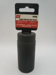 Lisle 39500 30mm FWD Axle Nut Socket. New Old Stock.