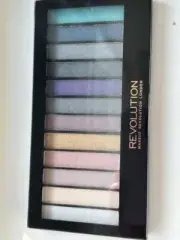 Makeup REVOLUTION London Redemption Eyeshadow Palette ESSENTIAL DAY TO NIGHT
