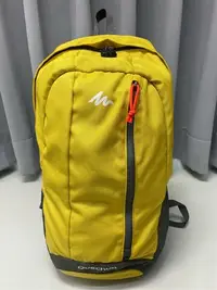 在飛比找Yahoo!奇摩拍賣優惠-迪卡儂 Decathlon 輕量登山背包  運動背包 20公