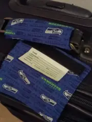 SEATTLE SEAHAWKS LUGGAGE ID HANDLE WRAP TAG NFC
