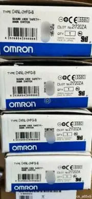 1PCS BRAND New Omron D4NL-2HFG-B D4NL2HFGB Safety Door Switch In Box