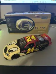 Jeff Gordon 1/24 2006 Might Mouse Elite #693 of 900
