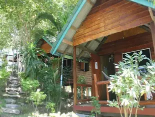 椰子靜謐灘之屋Coconut Beach Bungalows