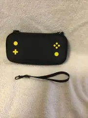 New Nintendo Switch Hard Carrying Case/Cover with 16 Cartridge Holders (Black)