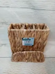 New! Water Hyacinth Cutlery Utensil Caddy Organizer Kitchen Bath Desk Coastal