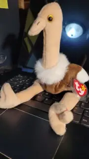 RARE RETIRED 1997 TY BEANIE BABY STRETCH. WITH PVC PELLETS