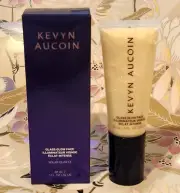 Kevyn Aucoin Glass Glow Face - Color: Solar Quartz