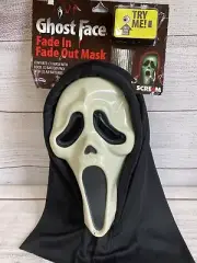 Ghost Face Mask - Fade In Out Mask - FUN WORLD
