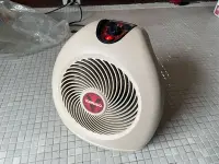 在飛比找Yahoo!奇摩拍賣優惠-Vornado 電暖器