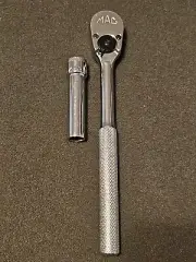 MAC Tools USA 3/8" Drive Ratchet And 10MM Deep Well Socket #XR8K