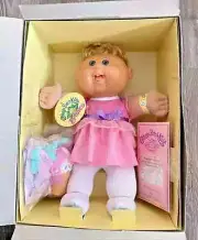 NEW Cabbage Patch Kids 25th Anniversary Doll Blonse Hair with Accessories