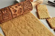 Easter cookie stamp Embossed rolling pin Springerle cookie mold Dough roller