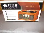 VICTROLA 7 IN 1 TRUNTABLE CASSETTE CD FM RADIO