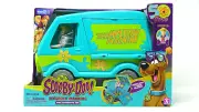 SCOOBY DOO THE MYSTERY VAN 50th Anniversary Fred included