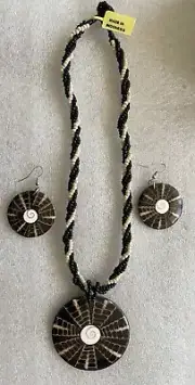 SHELL & BEAD NECKLACE & DANGLE EARRINGS SET, MADE IN INDONESIA, NEW