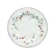 New Pfaltzgraff Winterberry Salad Accent Plate Dishwasher Safe Holly Print China