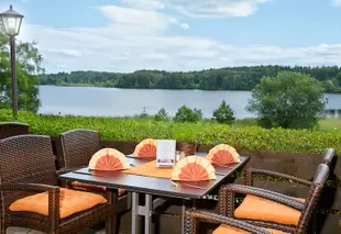 湖景飯店