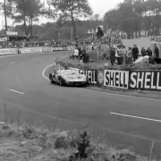 Mario Andretti Lucien Bianchi Holman & Moody Ford Mk II 1966 Old Photo 3
