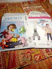 lot of 2 Sewing Patterns,Stuffed Animals,McCalls M7522 Simplicity 1295