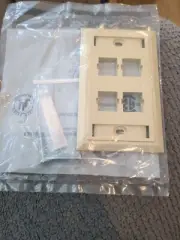 Lucent M14L-246 Faceplate four port ivory 108168550