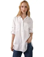 [American Eagle] Bestie Long-Sleeve Button-Up Shirt in White